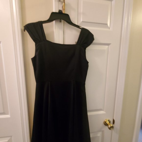 40's Style Black Dress - Picture 2 of 5